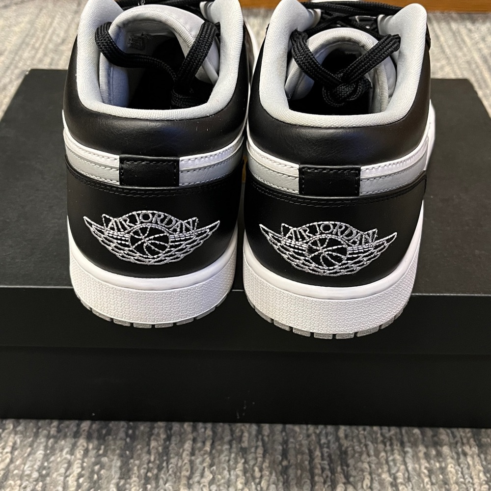 Nike Air Jordan 1 Low Black and Smoke Gray. “Shadow” - Picture 6 of 10